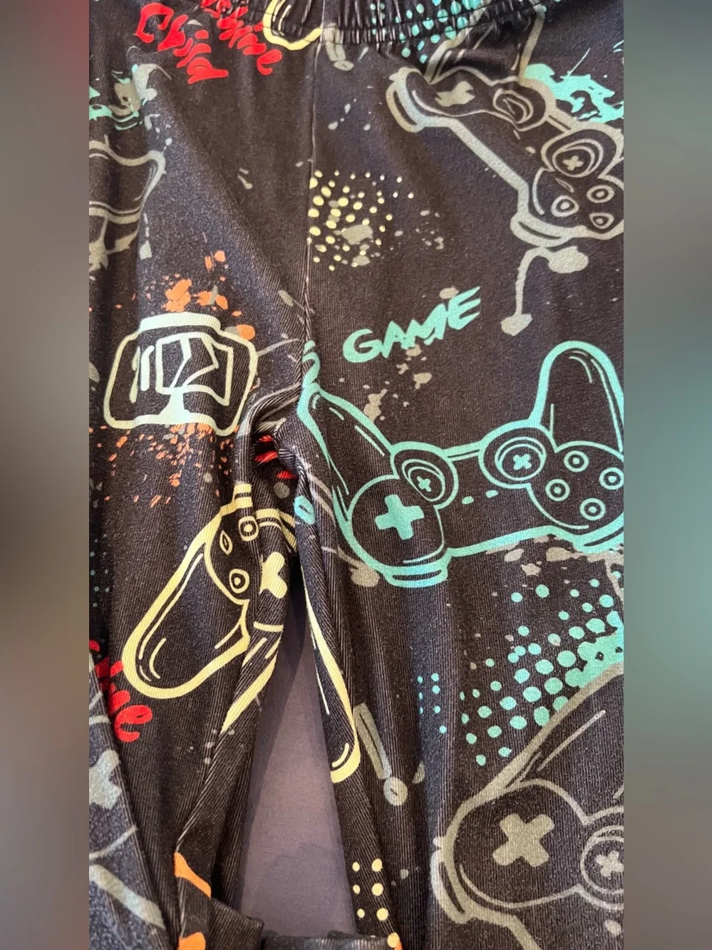 Kids 'Game Starts' Black Graphic Pajama Set size 8 Years